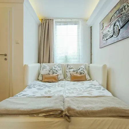Auszeit 3 Mit Gartenterasse Und Gratisparkplatz Apartament *